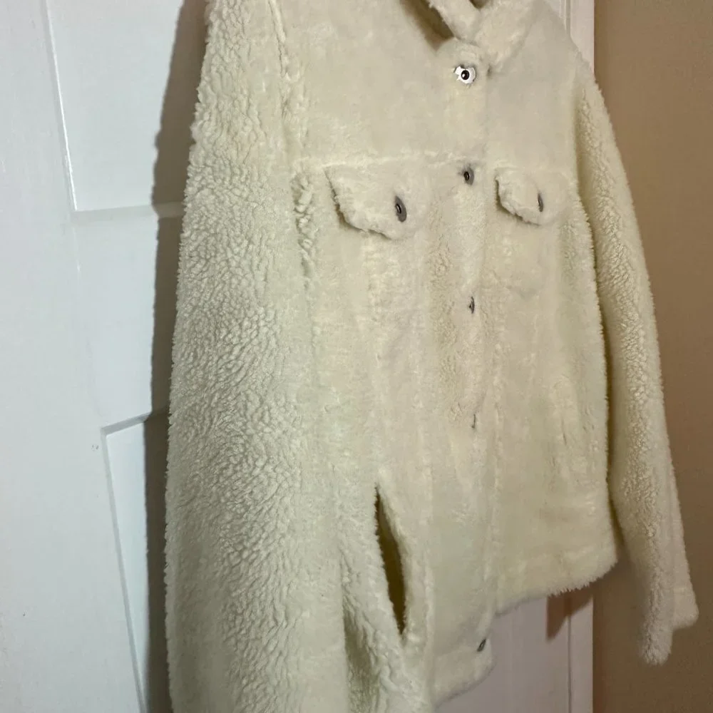 TORRID Trucker Jacket - Faux Shearling White Size 2XL - Picture 7 of 12